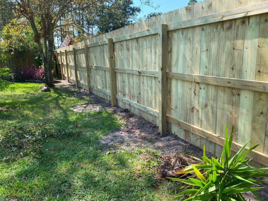 Escambia County FL stockade style wood fence